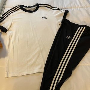 Women’s Adidas set